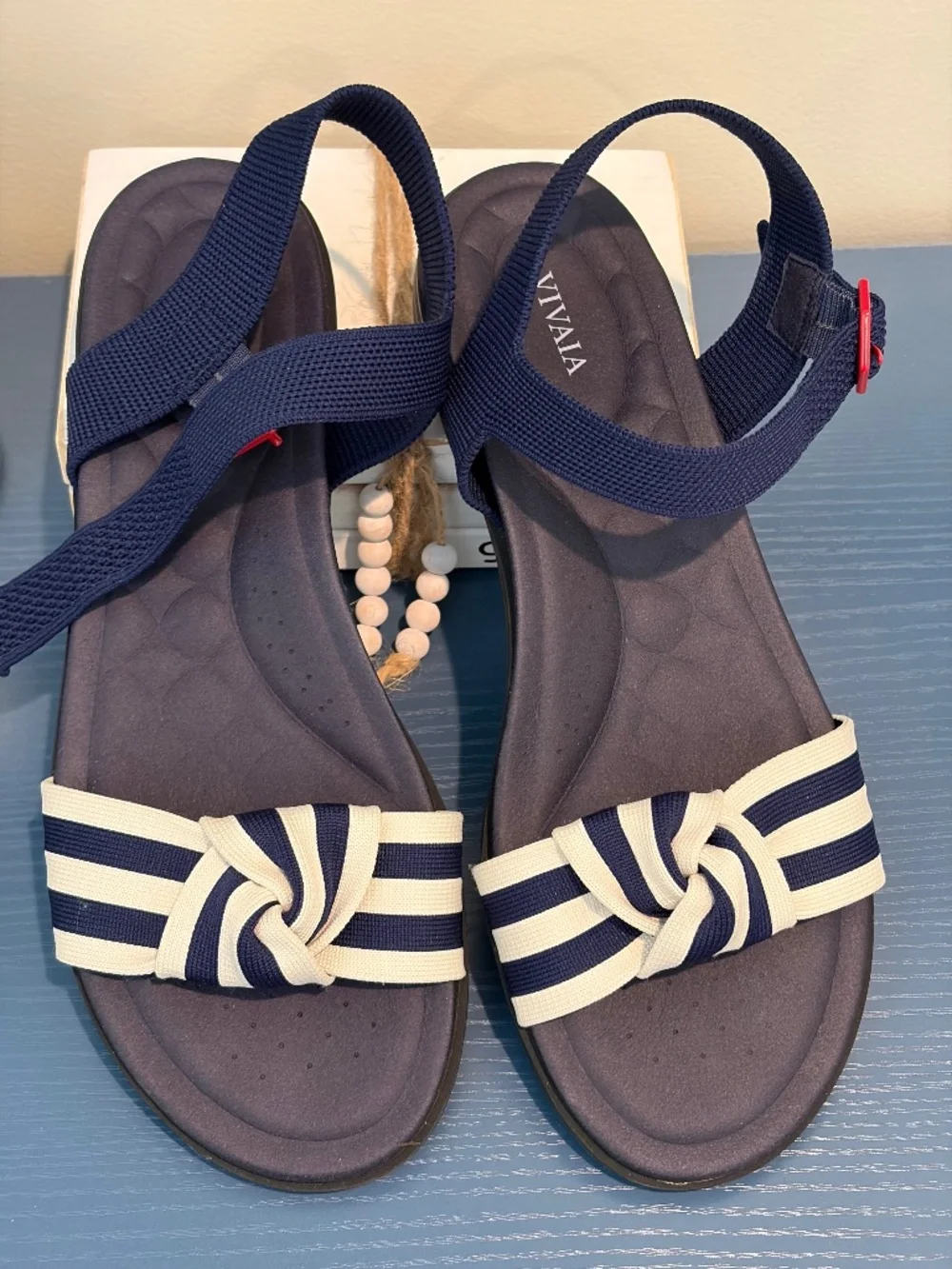 Vivaia sandal